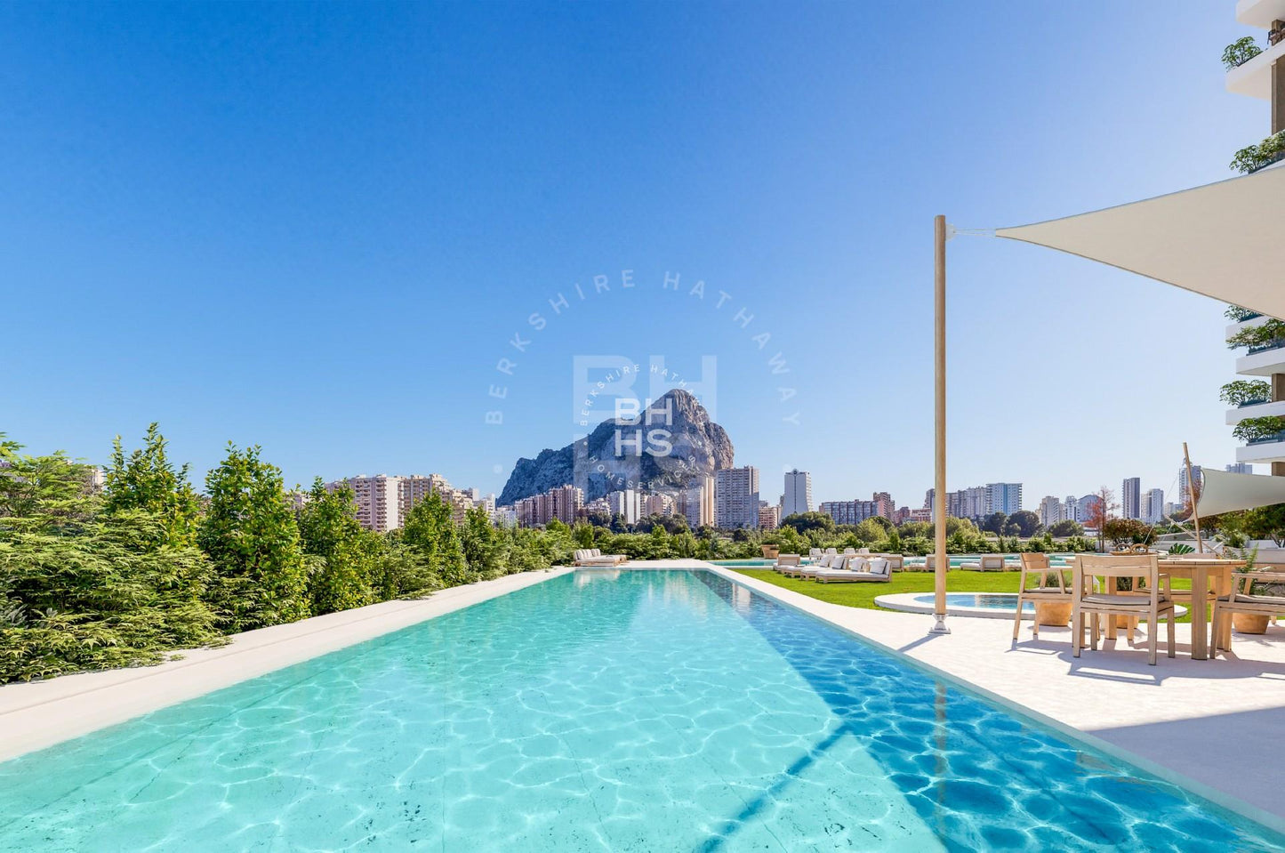 Apartment for Sale in Calpe with Stunning Panoramic Views