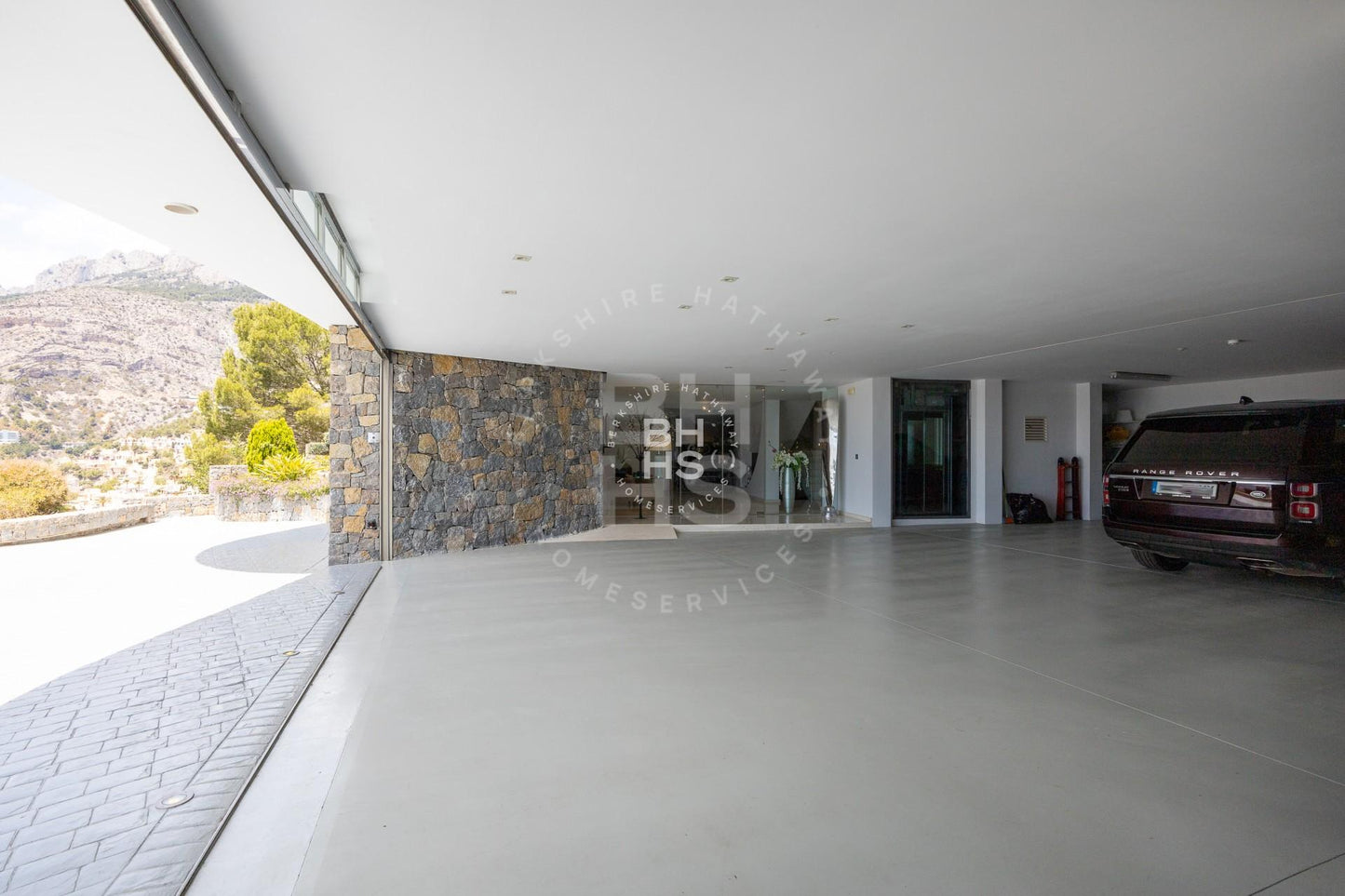 Luxurious 3-Level Retreat with Breathtaking Views in Altea Hills, Altea: Your Ultimate Haven Awaits