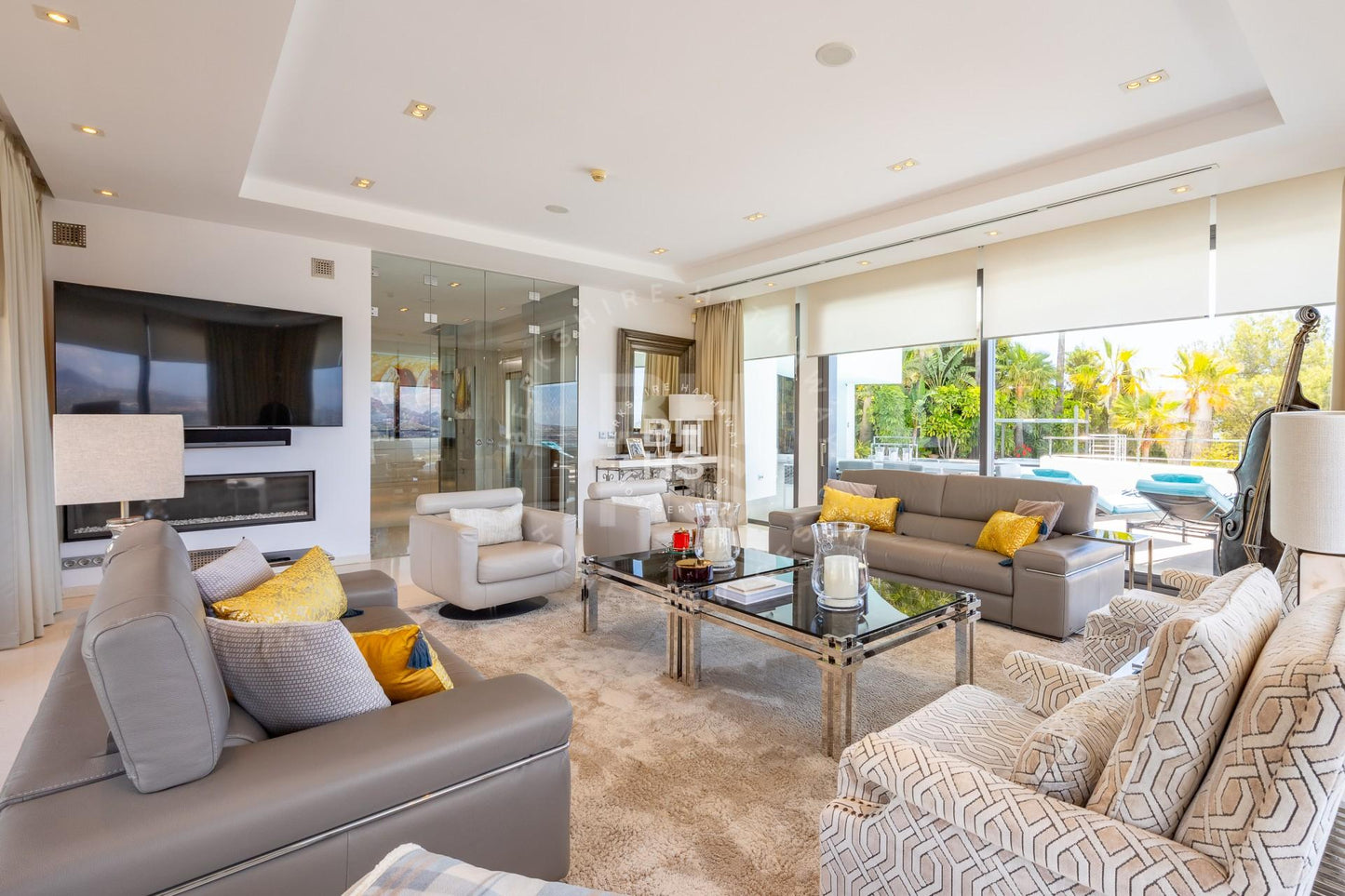 Luxurious 3-Level Retreat with Breathtaking Views in Altea Hills, Altea: Your Ultimate Haven Awaits